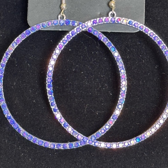 Oil spill Earrings - Picture 2 of 2